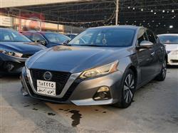 نیسان ئەلتیما